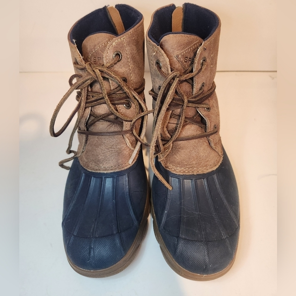 Used Sperry Women's Duck boots size 7 1/2 - Picture 9 of 16